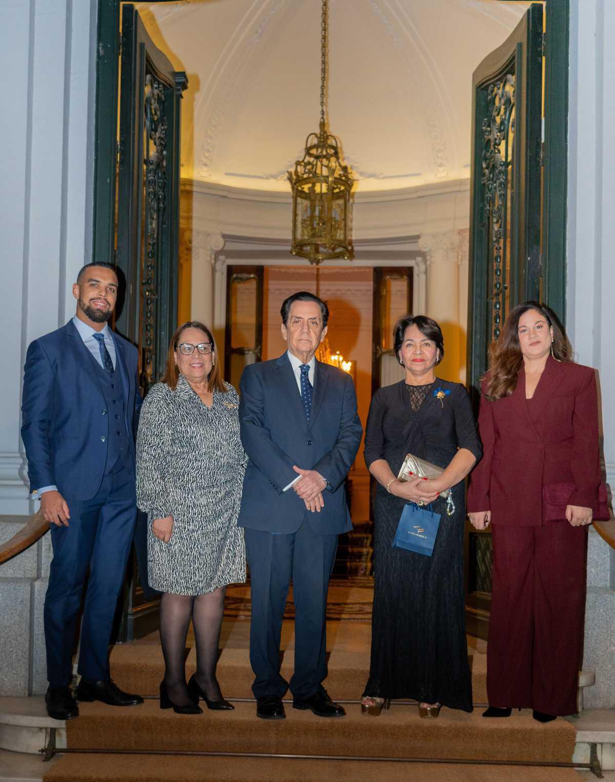 El Embajador de la República Dominicana Tony Raful distinguido con la Orden de la Estrella de Italia 