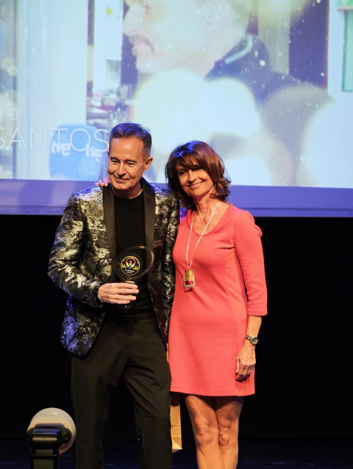 Triunfa de nuevo el periodista José Aguilar con la segunda edición de los Premios La Terraza.