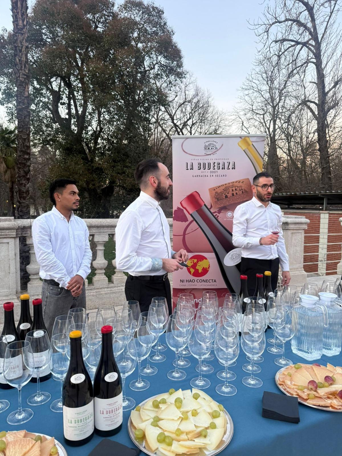 Triunfa de nuevo el periodista José Aguilar con la segunda edición de los Premios La Terraza.