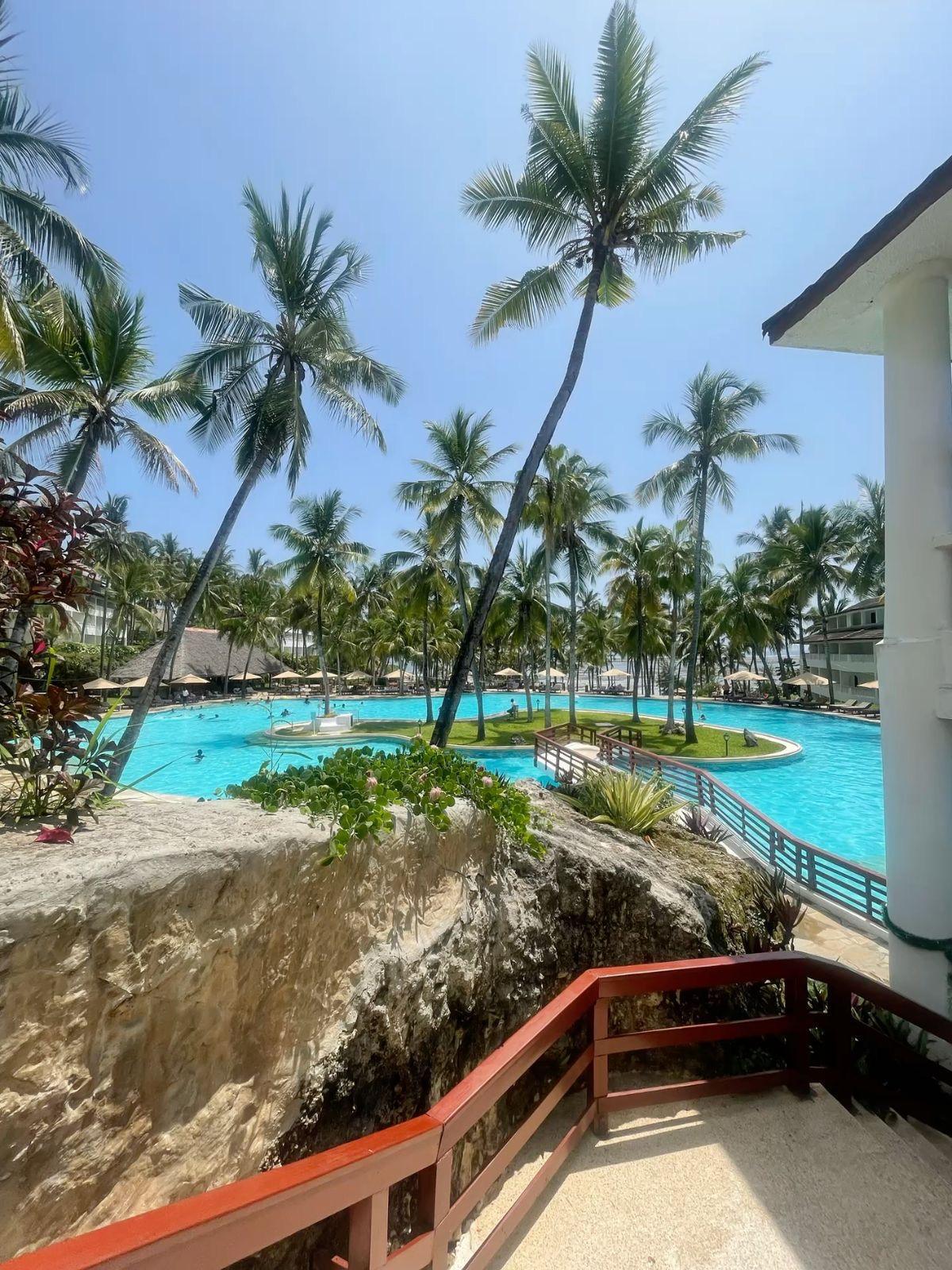 Savane & Océan : l’évasion kényane en 6 jours Mombasa (6 jours / 5 nuits) Savane & Océan : l’évasion kényane en 6 jours Mombasa (6 jours / 5 nuits)