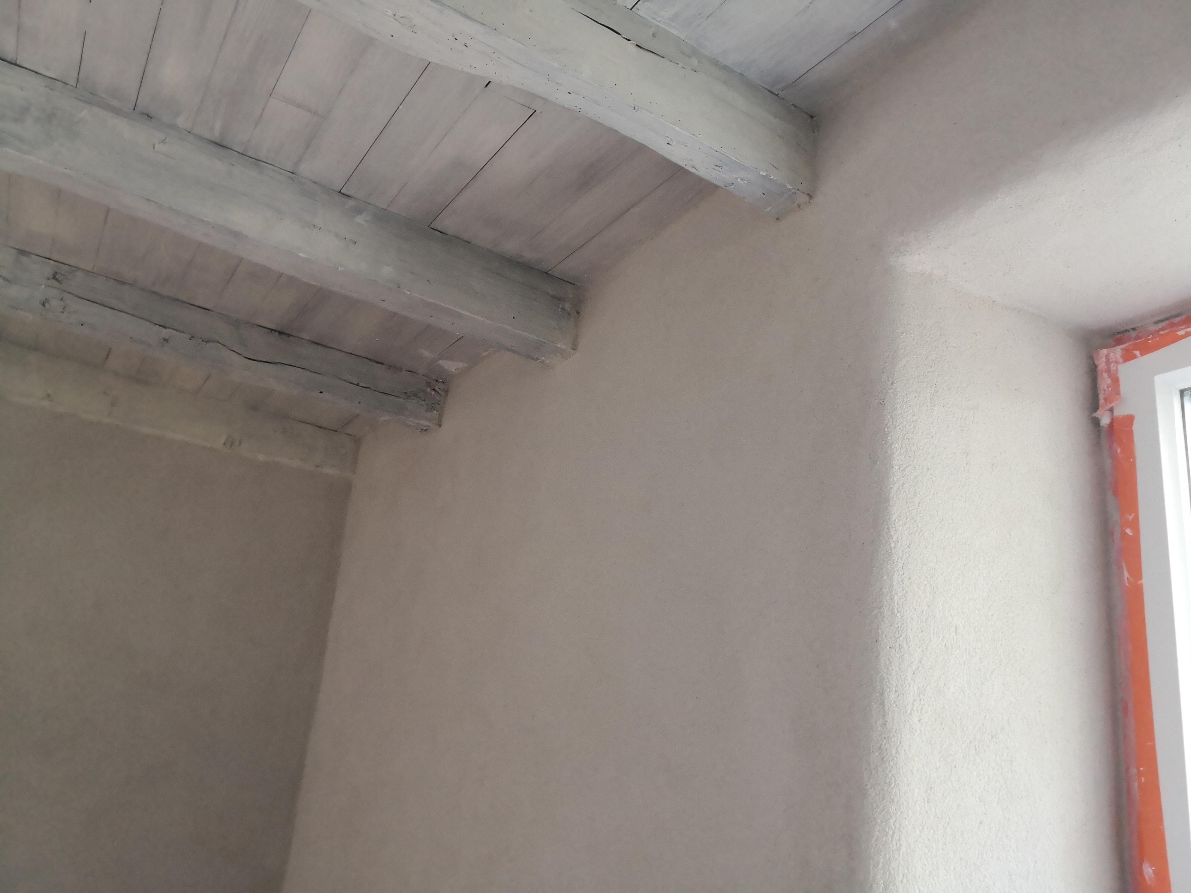 enduit-chaux-detail-plafond