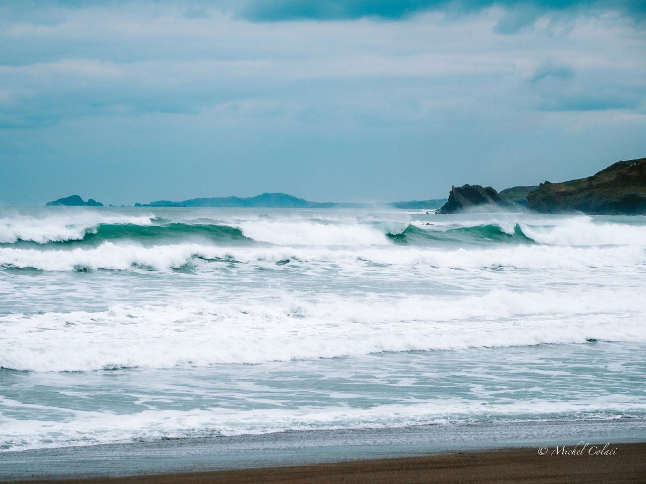 Waves at Long Strand