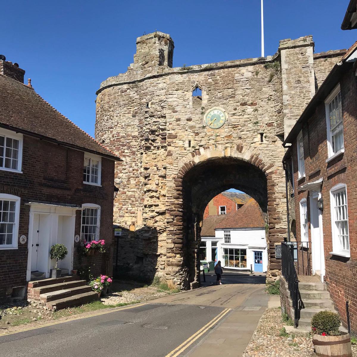 1. WELCOME 1. WELCOME