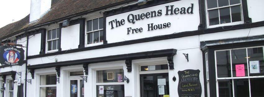 Salsa Dance Class @ The Queens