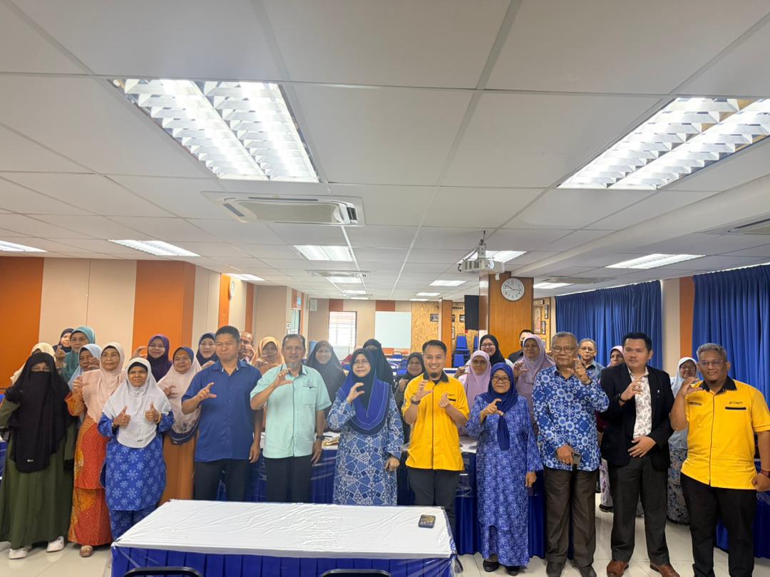 KOPUTRA KONGSI POTENSI PERNIAGAAN AR-RAHNU DAN EMAS BERSAMA KOPERASI-KOPERASI DI NEGERI SEMBILAN