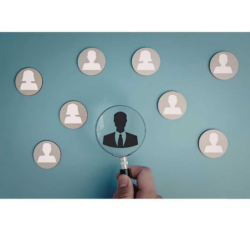 Qui sont ces cadres qui s’épuisent à prendre soin des autres en entreprise ?