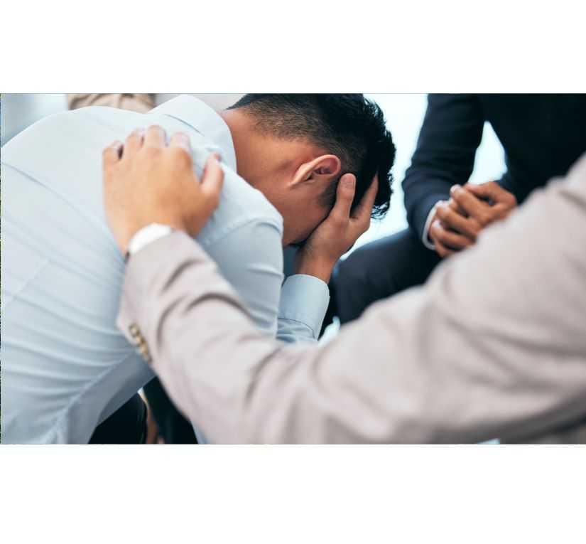 Un rapport sur la souffrance psychique au travail enterré au Sénat par la droite et le centre Un rapport sur la souffrance psychique au travail enterré au Sénat par la droite et le centre
