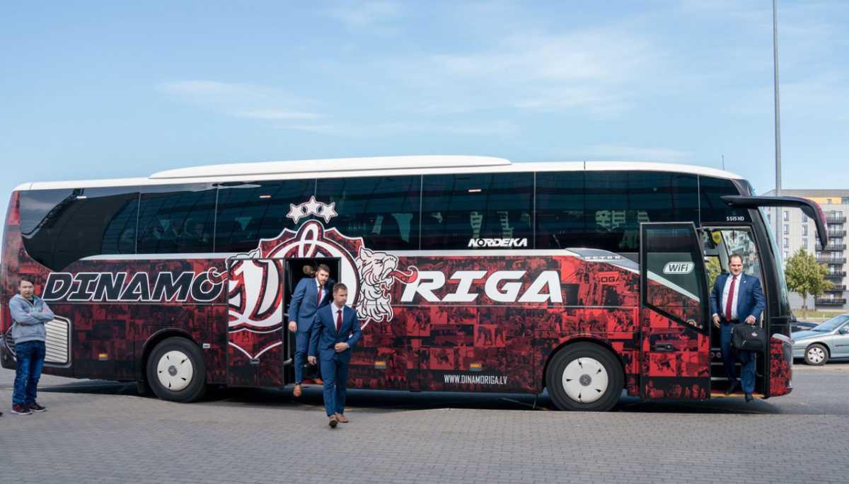 Day 4 - Action on the Ice