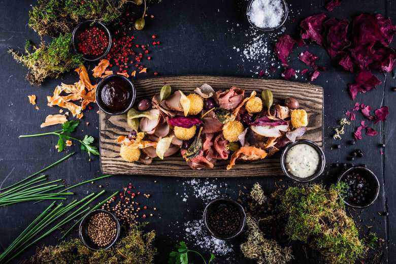 Day 4 - Action on the Ice