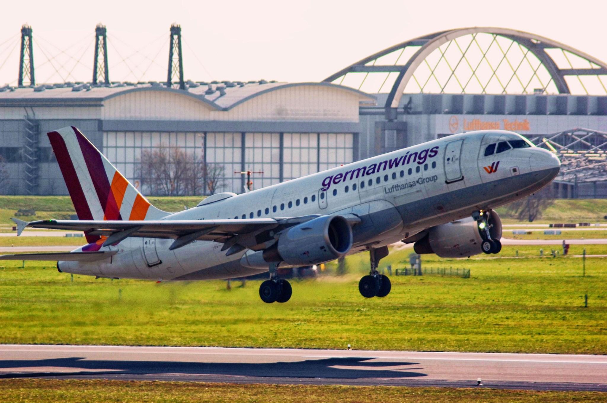 Coffee to Fly - Flugzeug 32