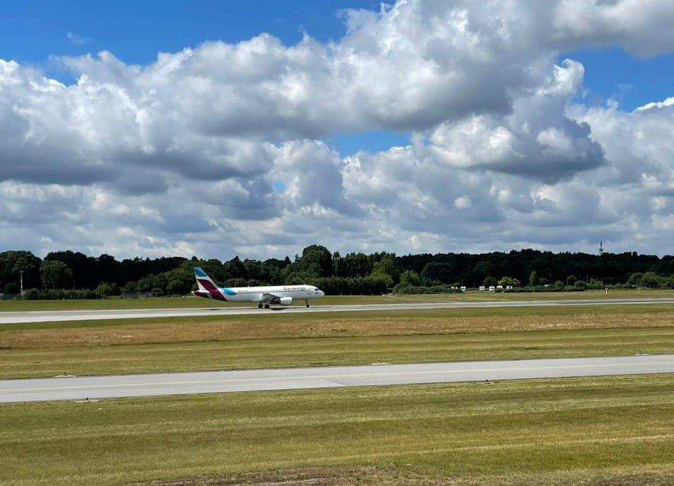 Coffee to Fly - Flugzeug 19