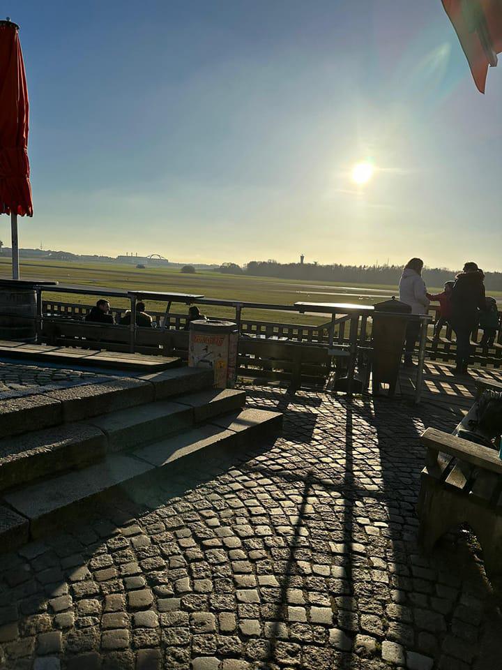 Coffee to Fly - Flugzeug 17
