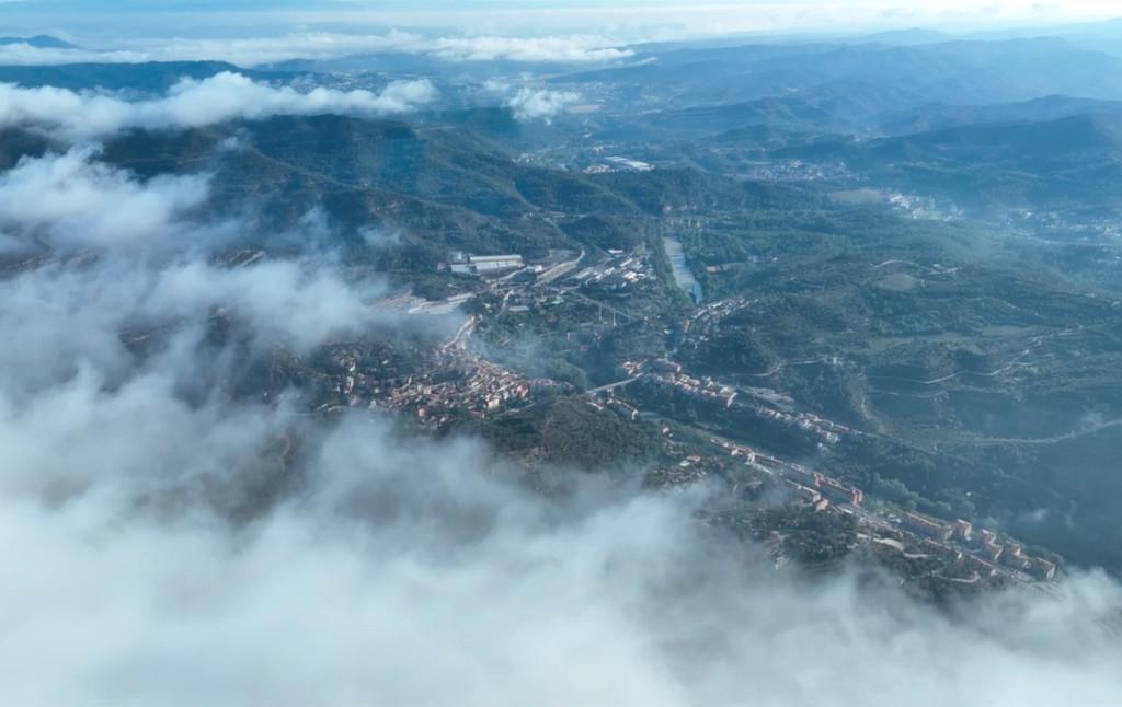 Drones en la televisión: demostración de vuelo en dron para retransmisiones en directo Drones en la televisión: demostración de vuelo en dron para retransmisiones en directo