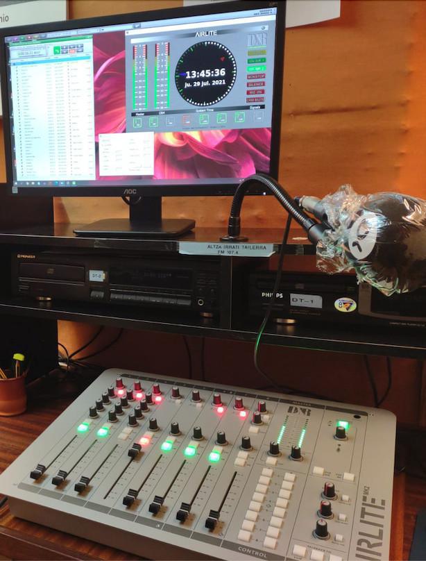 La radio municipal de San Sebastián, DK Irratia, integra el HDX4 de Hardata La radio municipal de San Sebastián, DK Irratia, integra el HDX4 de Hardata