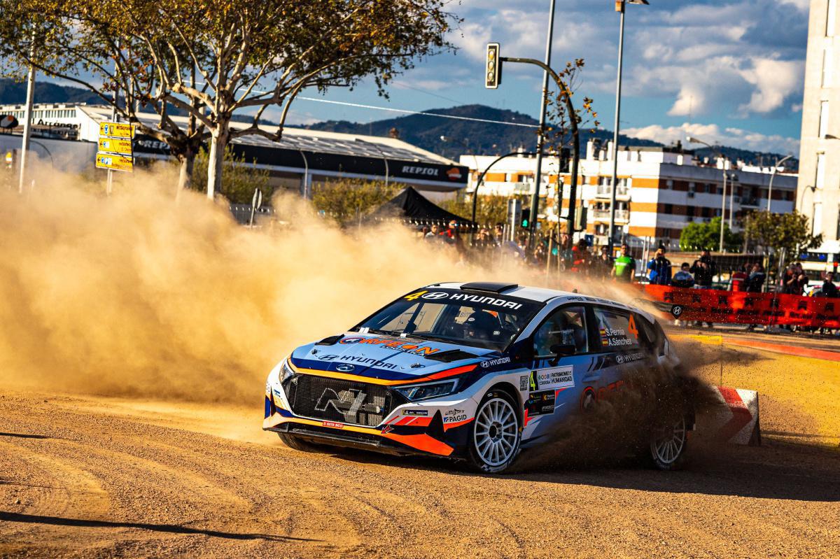 El 40º Rallye Internacional Sierra Morena presenta su recorrido el 8 de febrero y estrena su historia en imágenes El 40º Rallye Internacional Sierra Morena presenta su recorrido el 8 de febrero y estrena su historia en imágenes