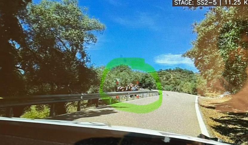 16:23 | TC5 Obejo - Villanueva de Córdoba › [FOTO] MUY URGENTE, necesitamos que de manera URGENTE os quitéis de estos sitios o nos veremos obligados a NEUTRALIZAR el tramo. Colabora con la organización. Gracias.