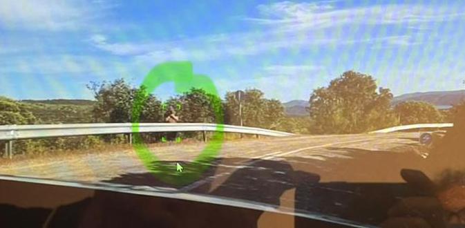 19:02 | TC7 Espiel › [FOTO] MUY URGENTE, la gente que estáis detrás de los guardarraíles os tenéis que poner en un sitio alto y seguro. Colabora con nosotros, muchas gracias.