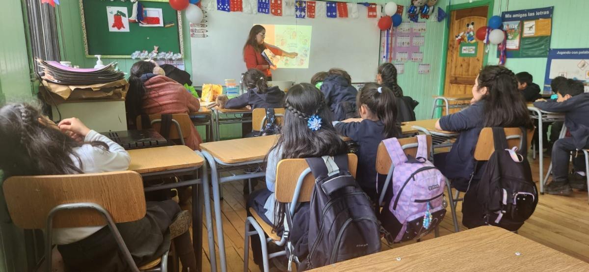 Jornada de ciencia en la Escuela Rural Cayumapu Jornada de ciencia en la Escuela Rural Cayumapu