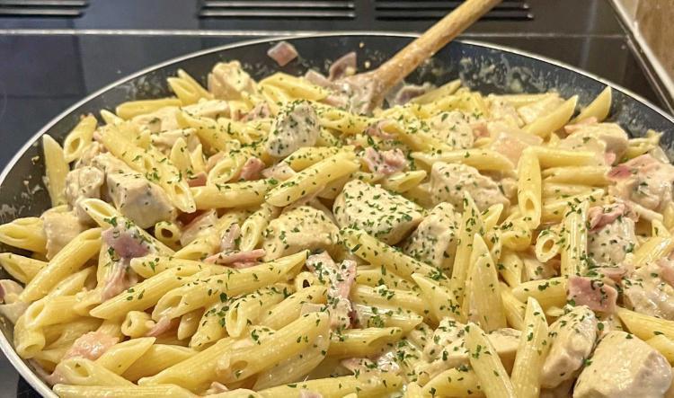 Boursin Cheesey Chicken Pasta (23/06/24)