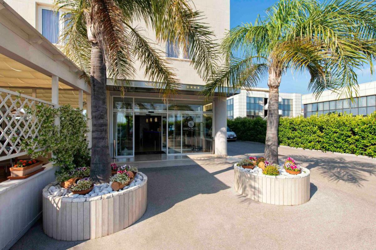 Simon Hotel Pomezia Simon Hotel Pomezia