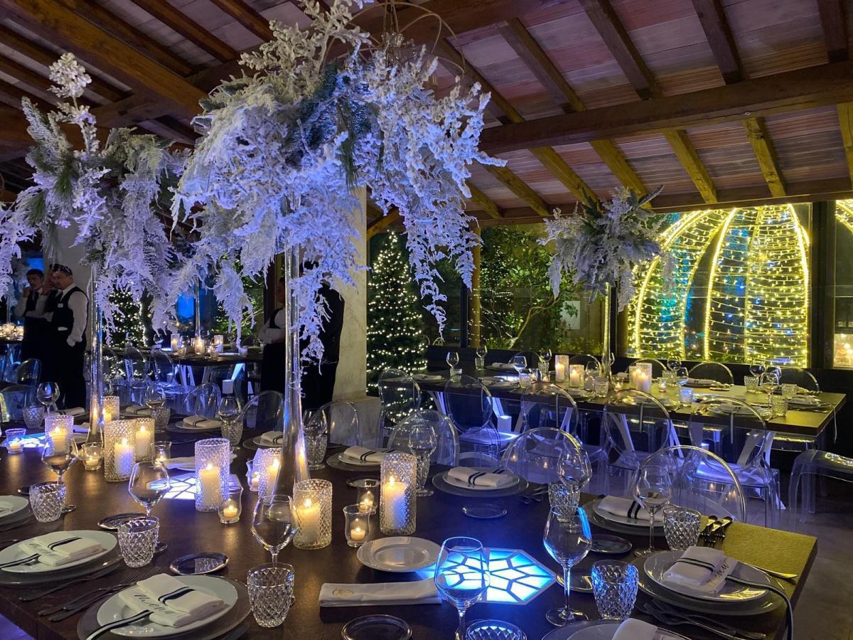 Allestimenti Floreali - Chi è e cosa fa per Casale500? Allestimenti Floreali - Chi è e cosa fa per Casale500?