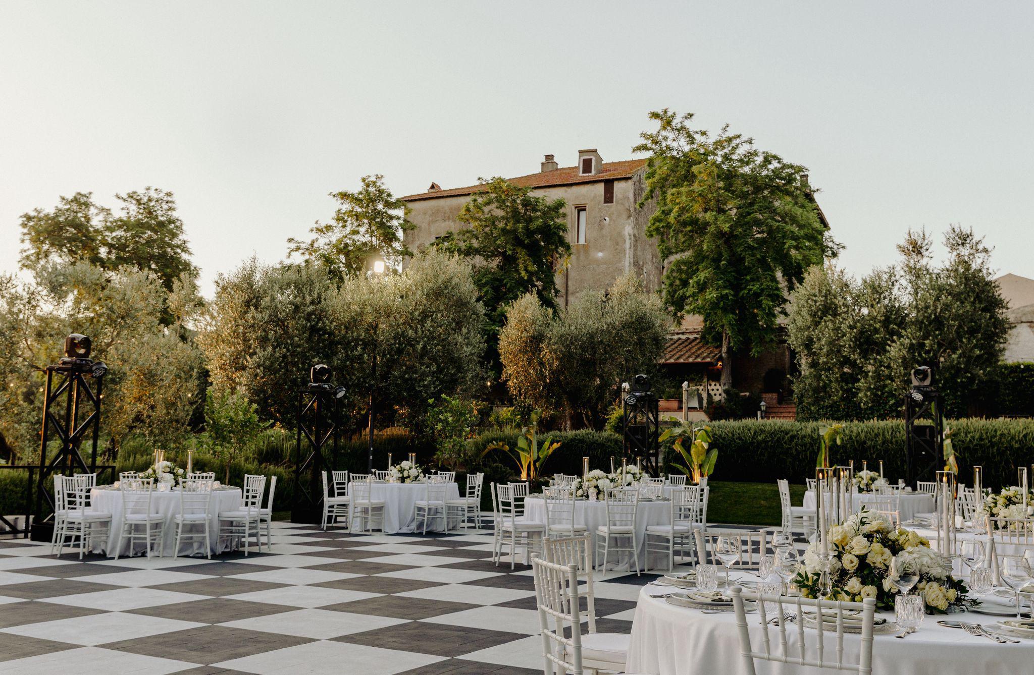 Cena all'ombra del Casale