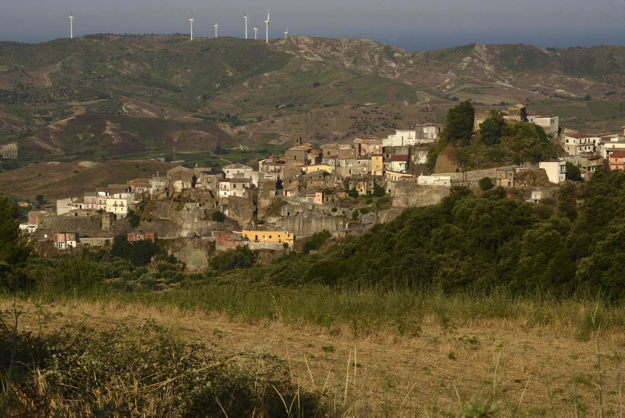 Scorcio di Melissa nei pressi del fondo Fragalà