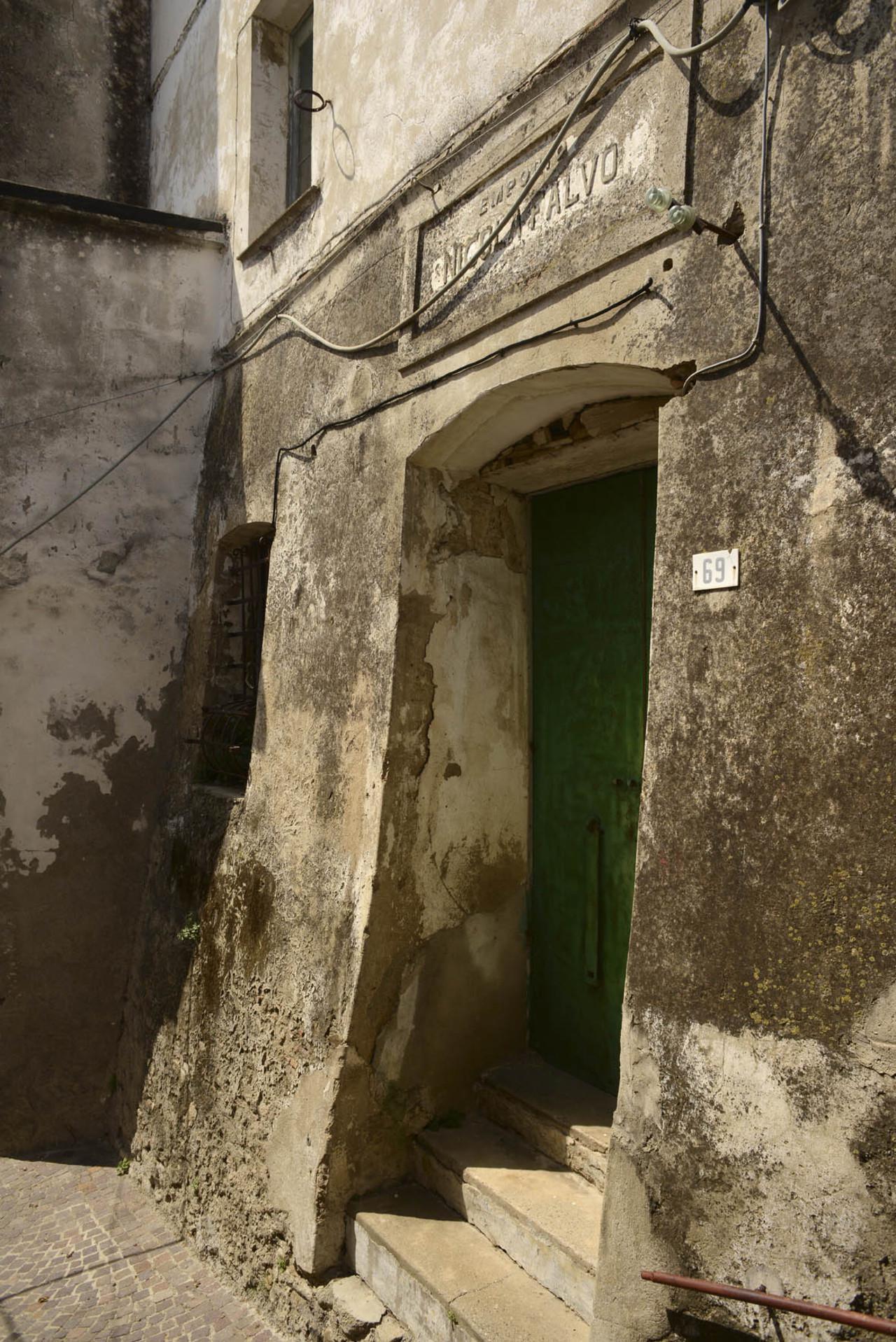  La bottega di Nicola Fulvo in via Roma 69.