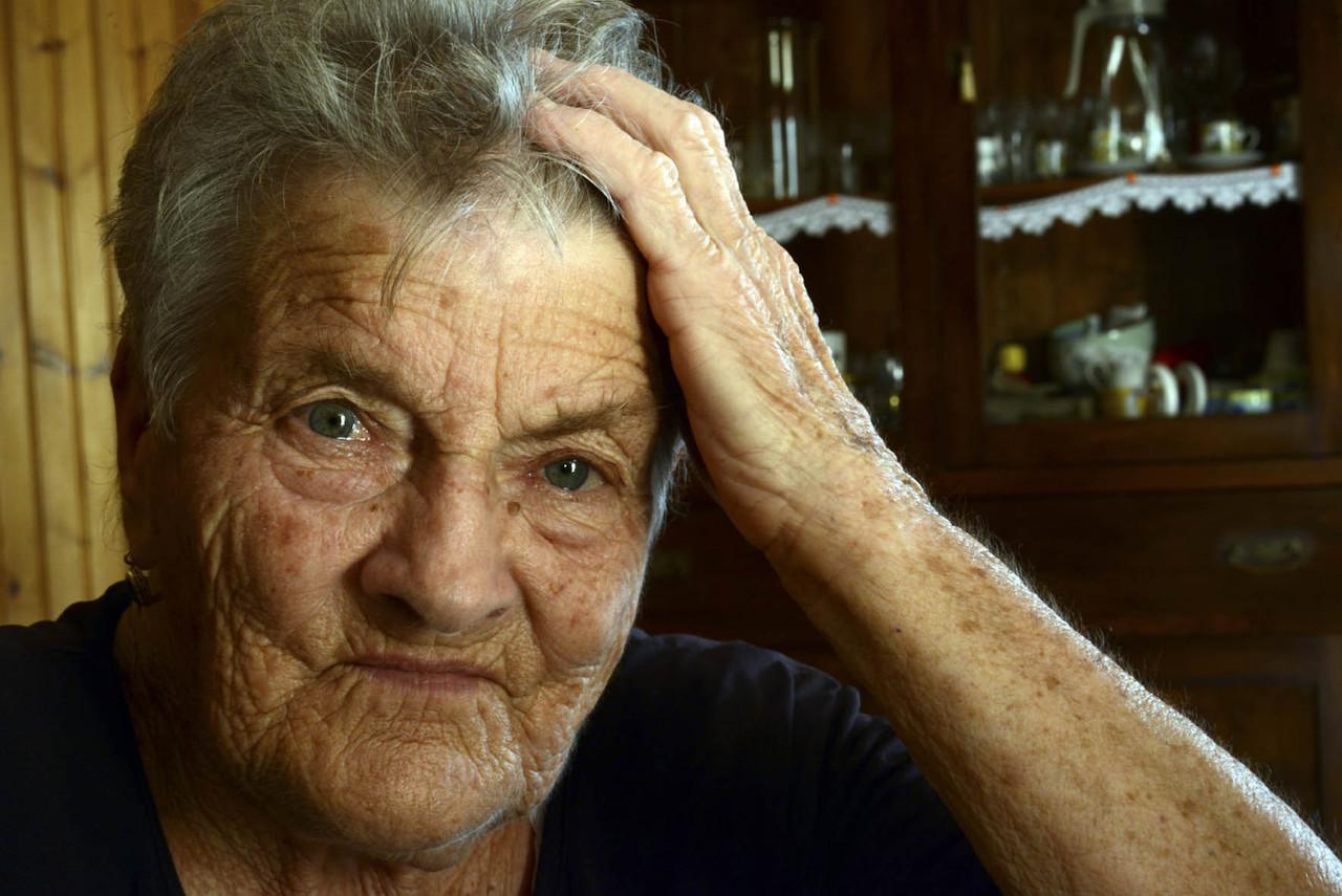 Maria Bevilacqua, la vecchina della frischia racconta storie e leggende delle streghe A Melissa.