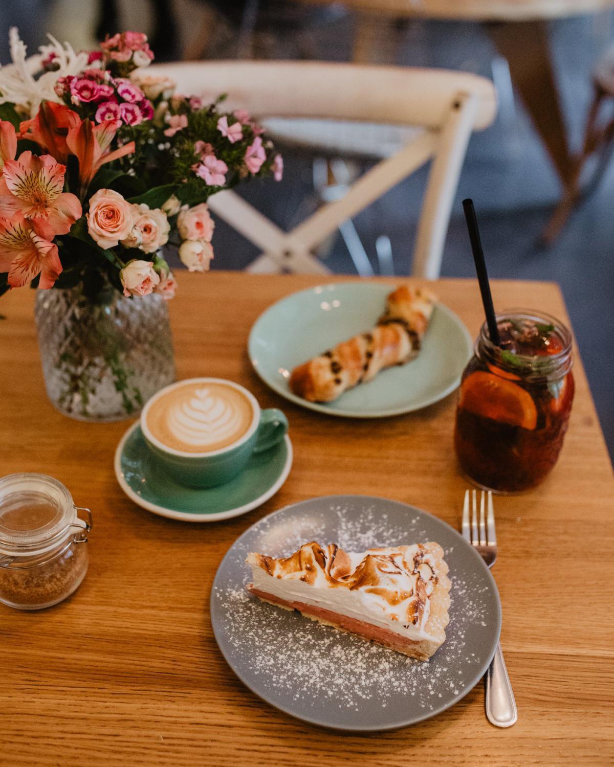 Le Frenchie café