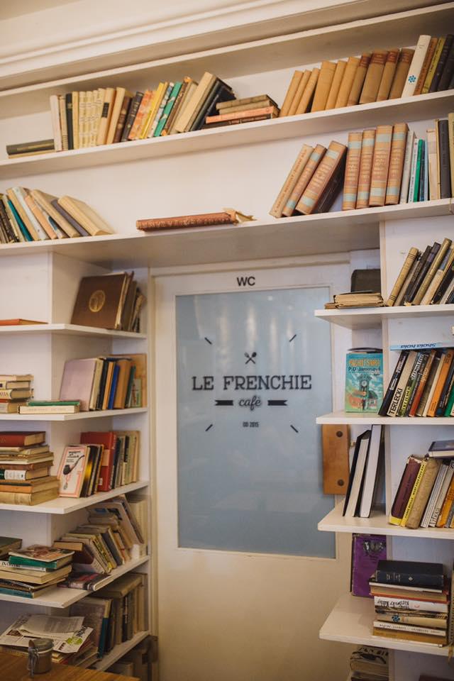 Le Frenchie café