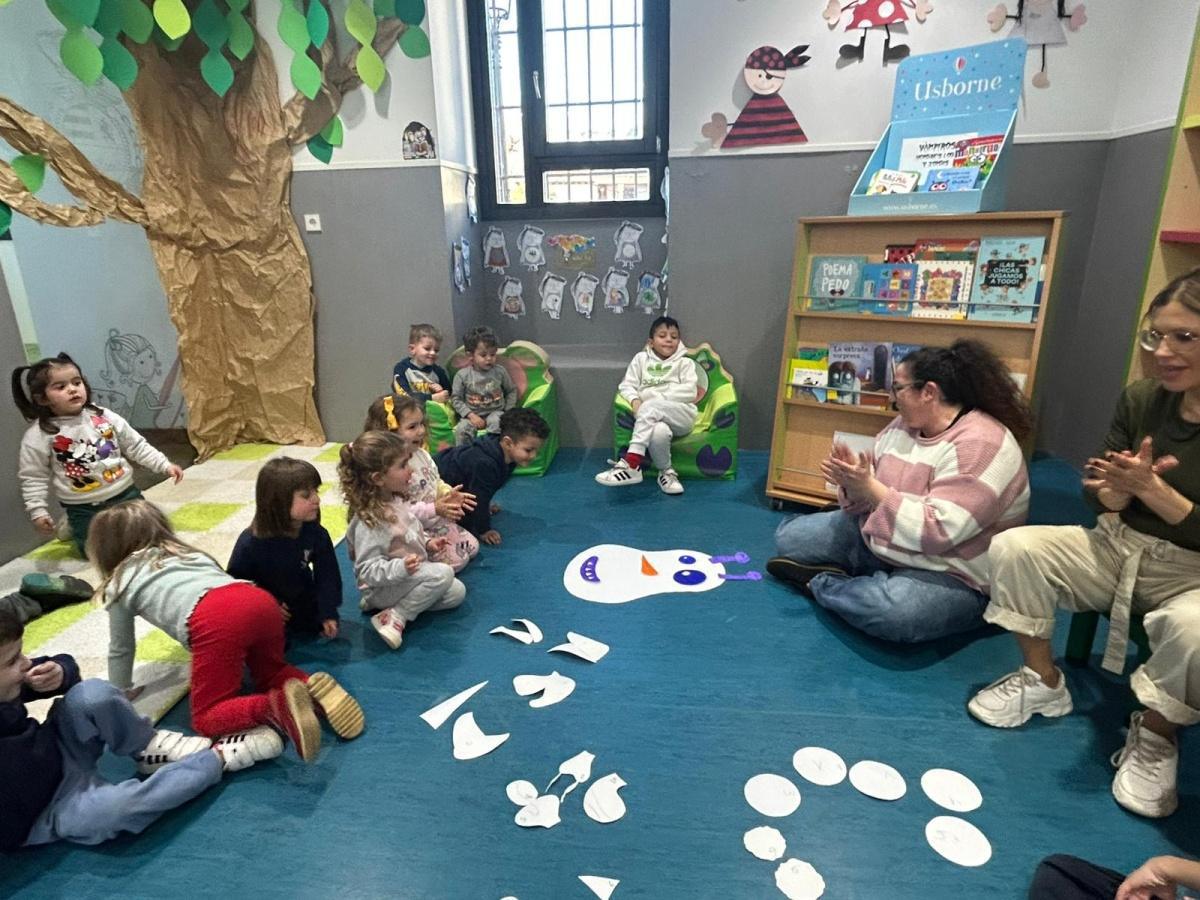 La extraña visita La extraña visita