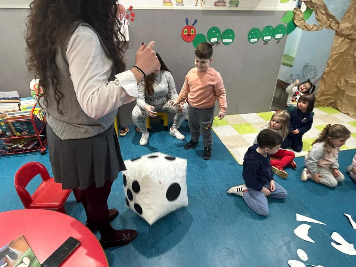 La extraña visita La extraña visita