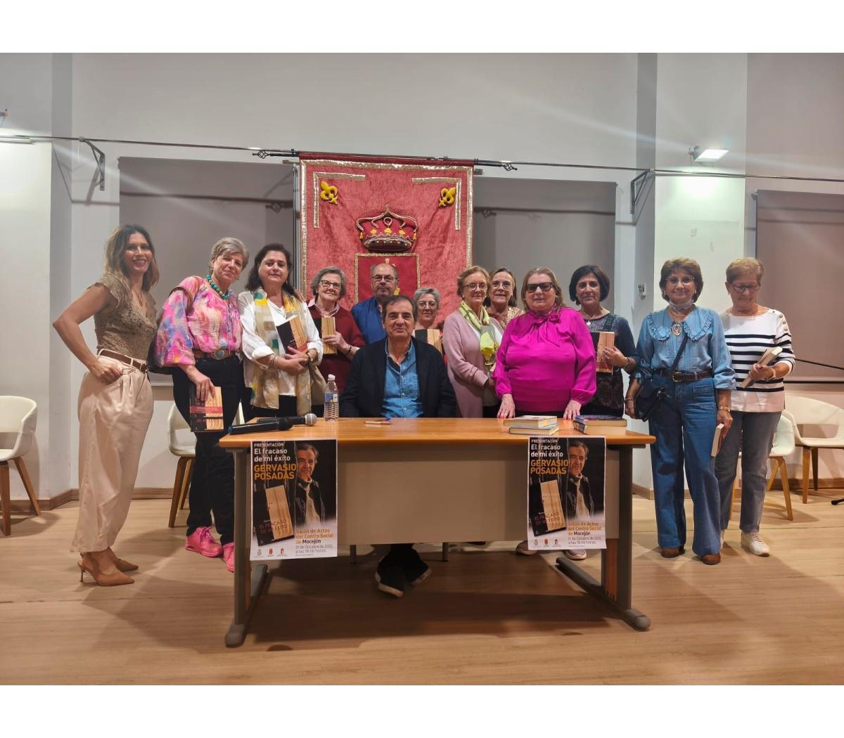 📚✨ Encuentro con Gervasio Posadas por el Día de la Biblioteca