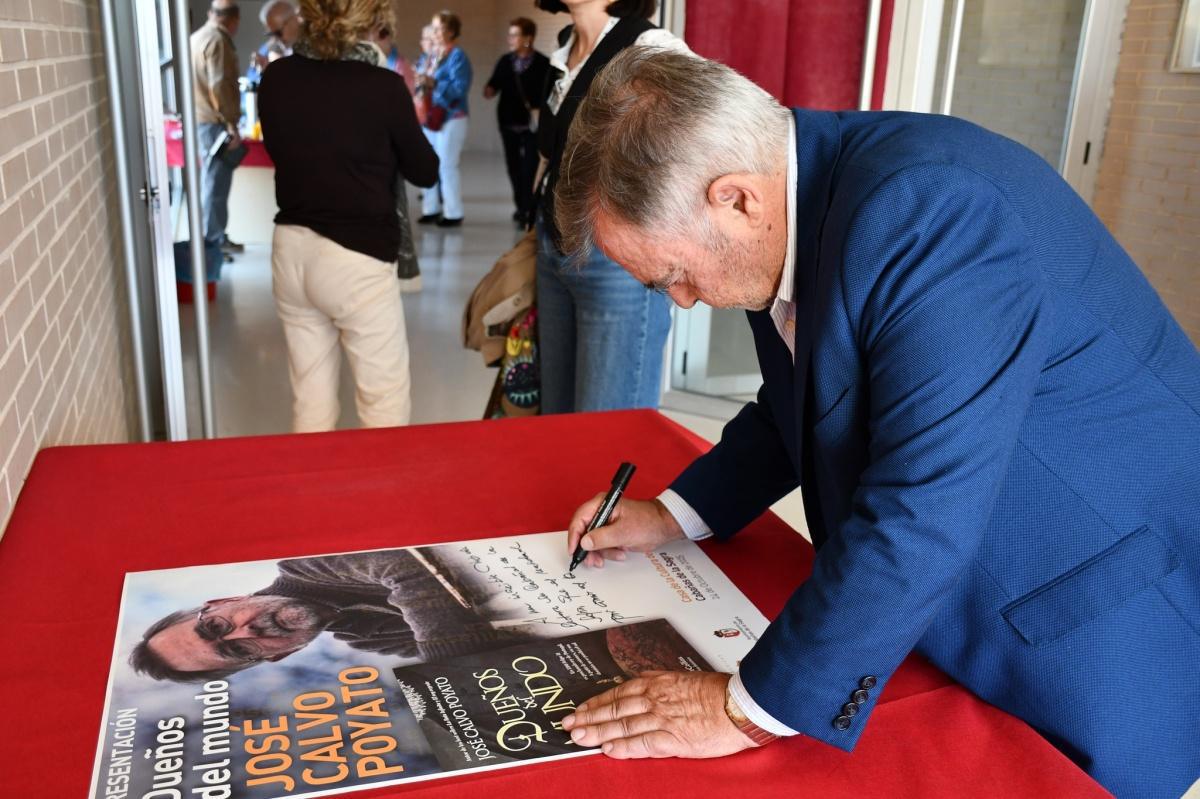 Cierre de las Jornadas del Día de la Biblioteca con José Calvo Poyato en Cabañas de la Sagra Cierre de las Jornadas del Día de la Biblioteca con José Calvo Poyato en Cabañas de la Sagra