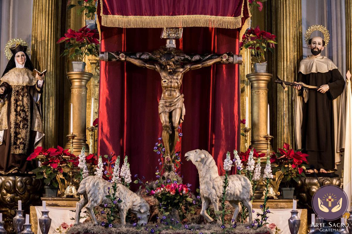 Réplica del Cristo de Equipulas de la Rectoría del Carmen