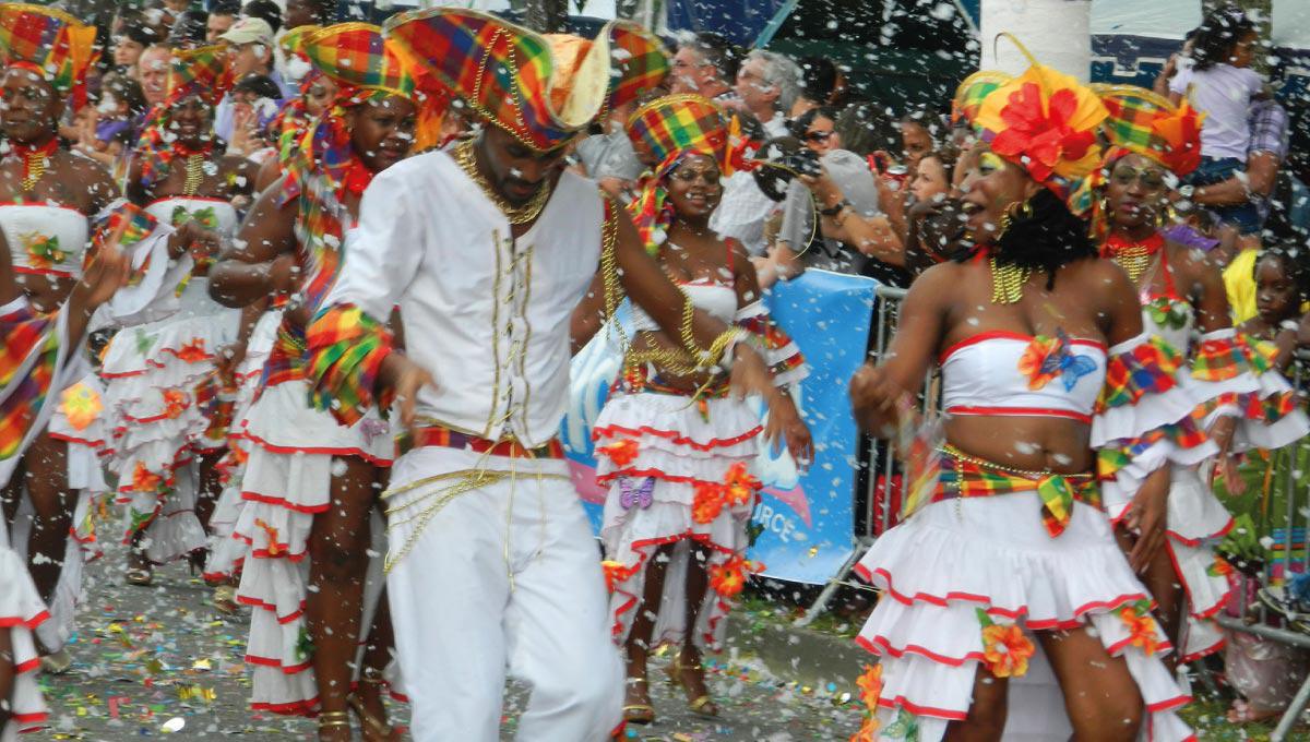 Découverte du Carnaval : Une Tradition Ancienne et Vibrante