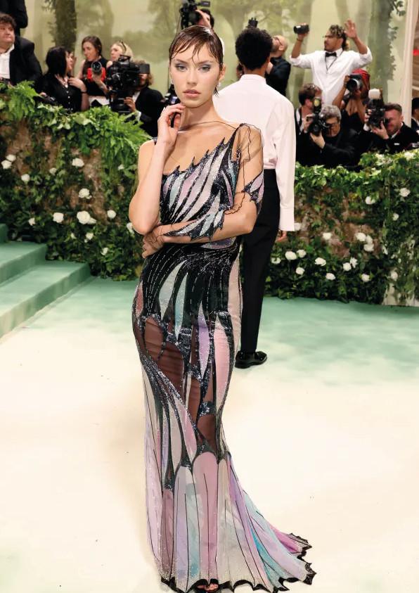 Splendeur et Élégance : L'Héritage Intemporel du Met Gala