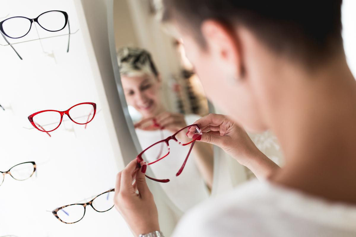 Scoprite il Comfort Visivo: Le Ultime Innovazioni in Ottica da Ottica del Centro