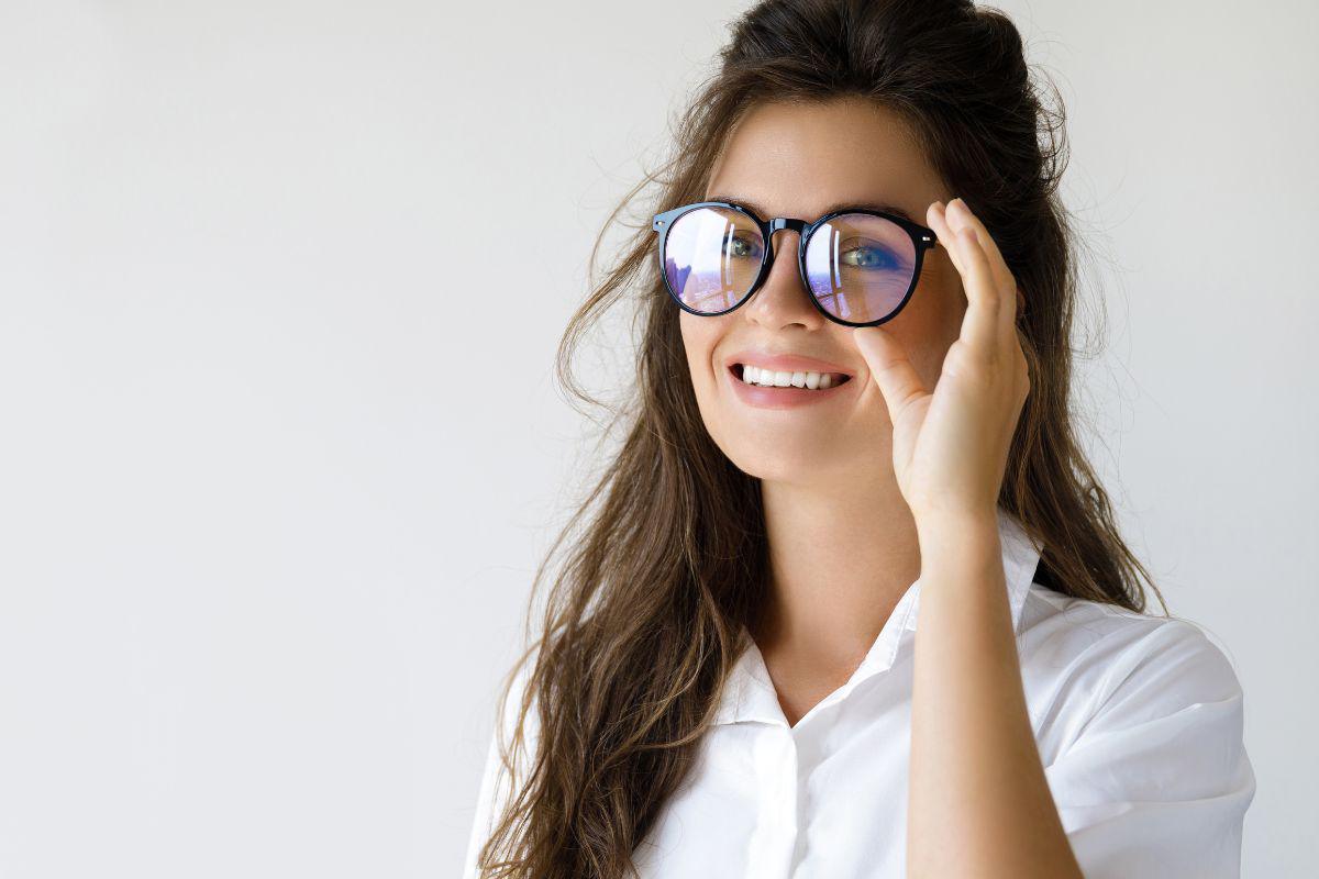 10 Consigli per Mantenere la Salute dei Tuoi Occhi: Cura e Prevenzione 10 Consigli per Mantenere la Salute dei Tuoi Occhi: Cura e Prevenzione