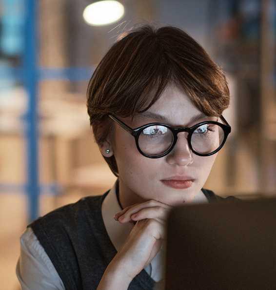 Raggi UV? No grazie, proteggiamo i nostri occhi Raggi UV? No grazie, proteggiamo i nostri occhi