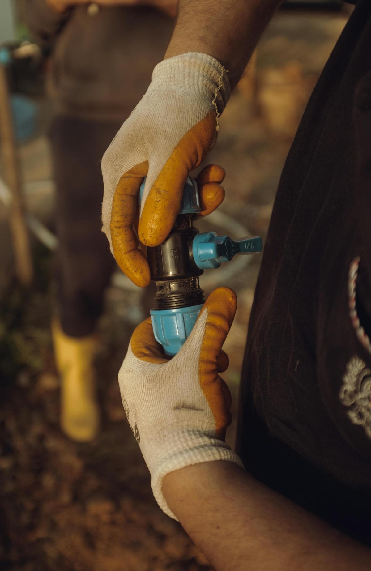 Installation de l’Électricité et de la Plomberie : Les Réseaux Prennent Vie