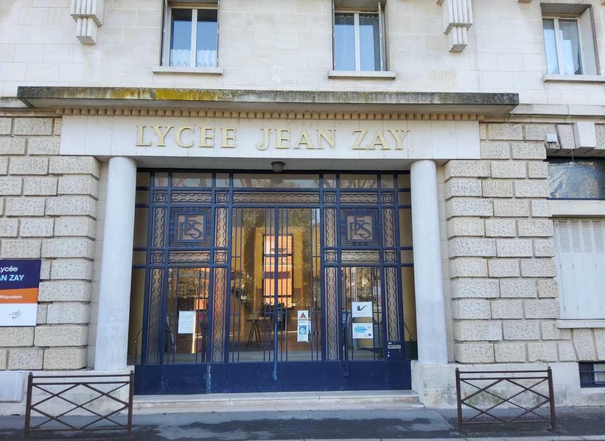 Lycée polyvalent Jean Zay Lycée polyvalent Jean Zay