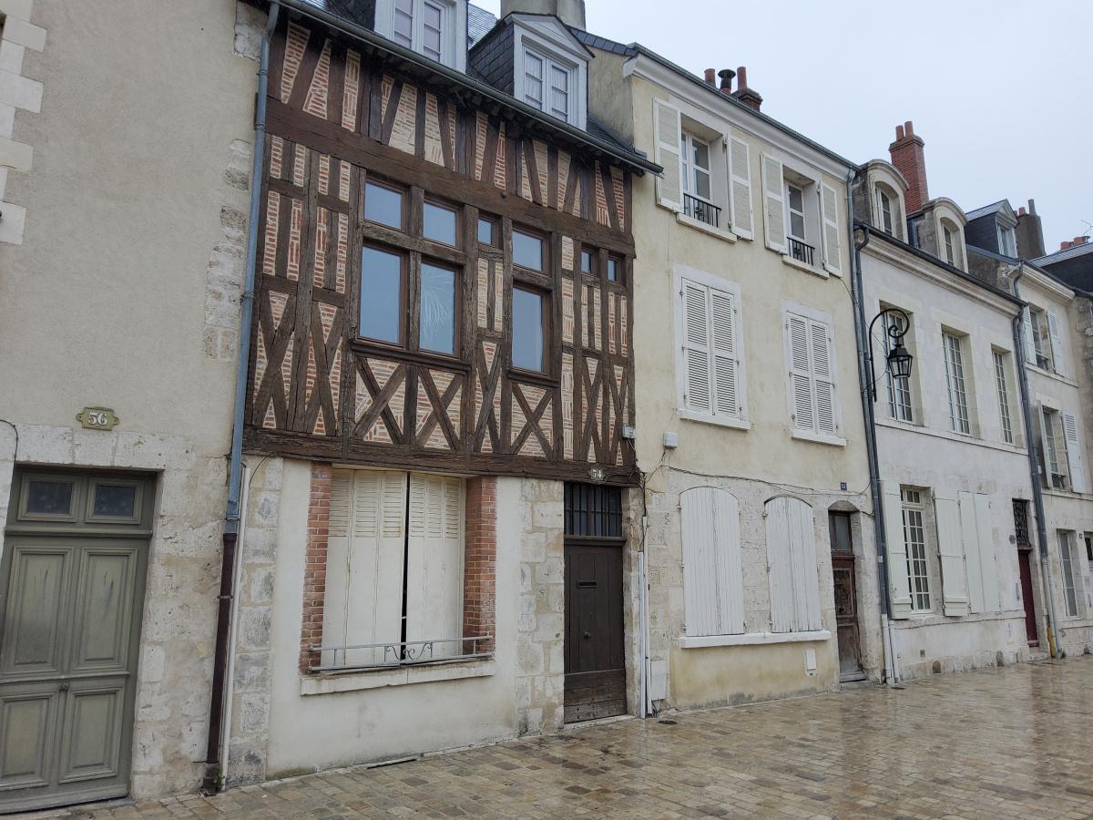 Rue de la Charpenterie - Plaque en braille
