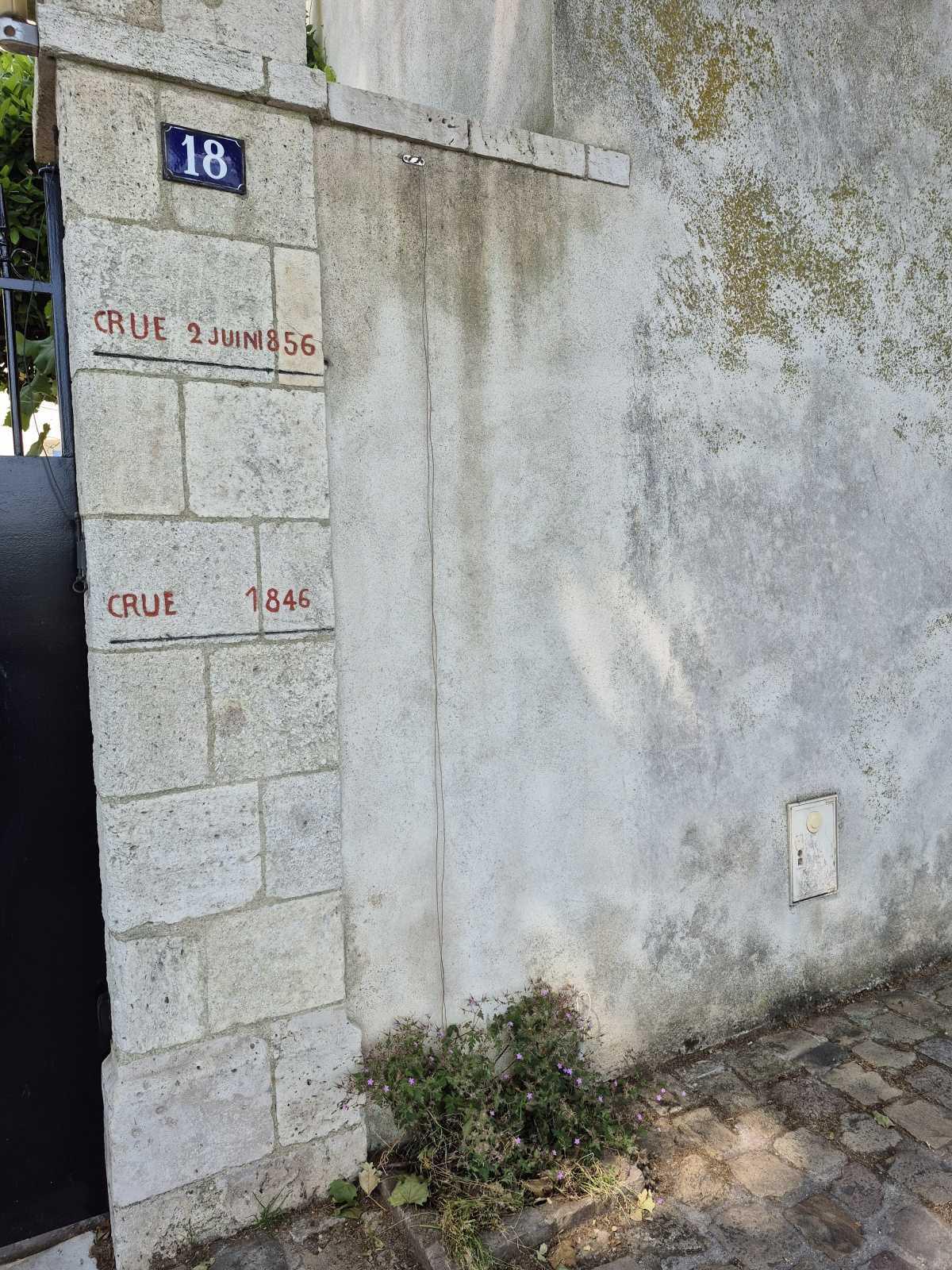 Lignes de Crues - Quai du Châtelet