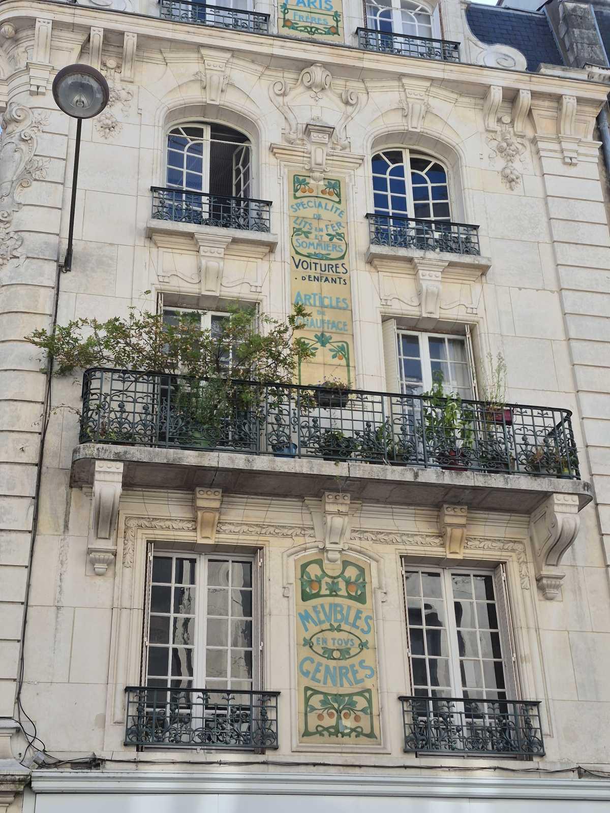 Publicité Rue Ducerceau