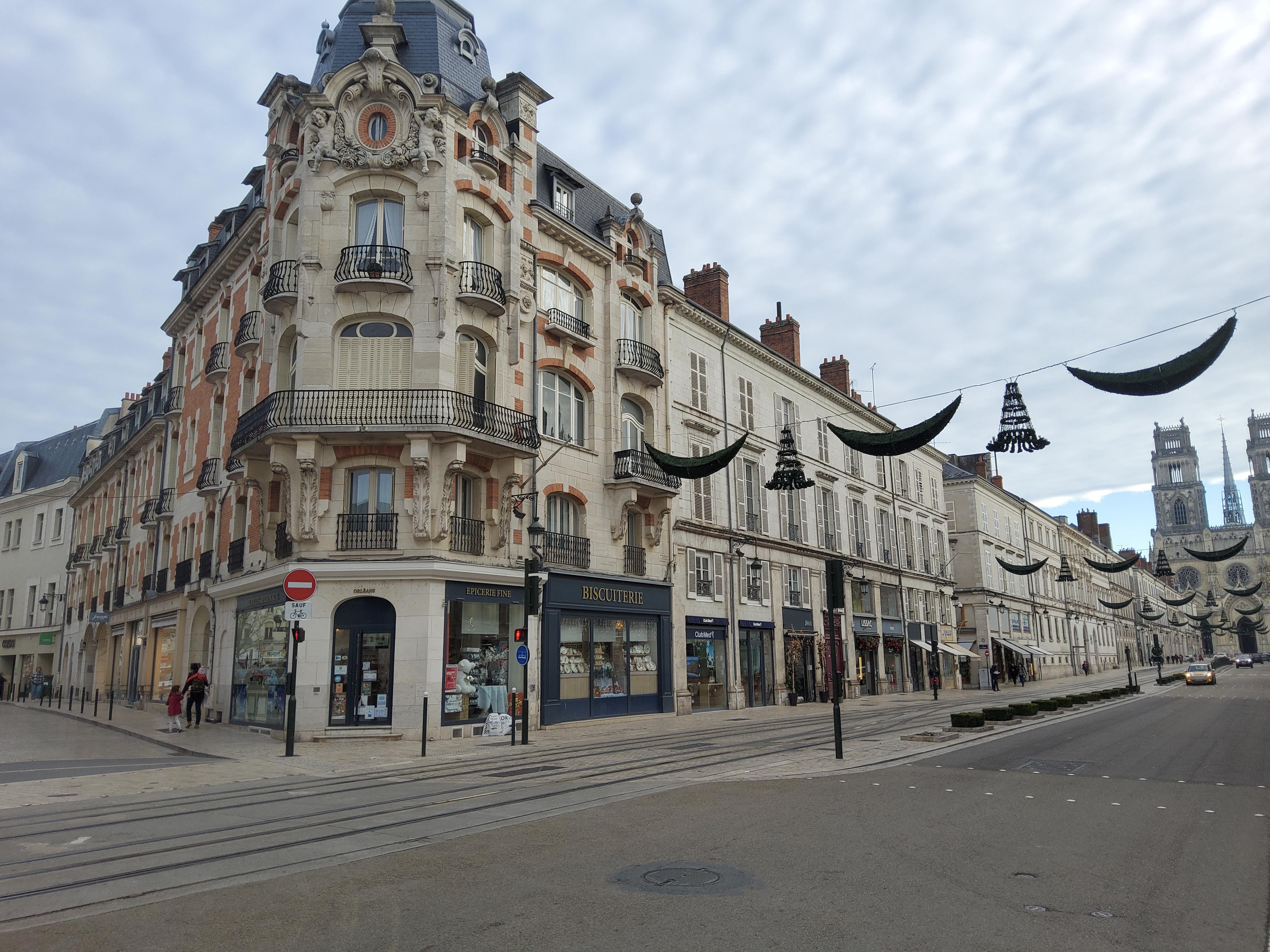 Rue Jeanne d'Arc à Orléans (44)