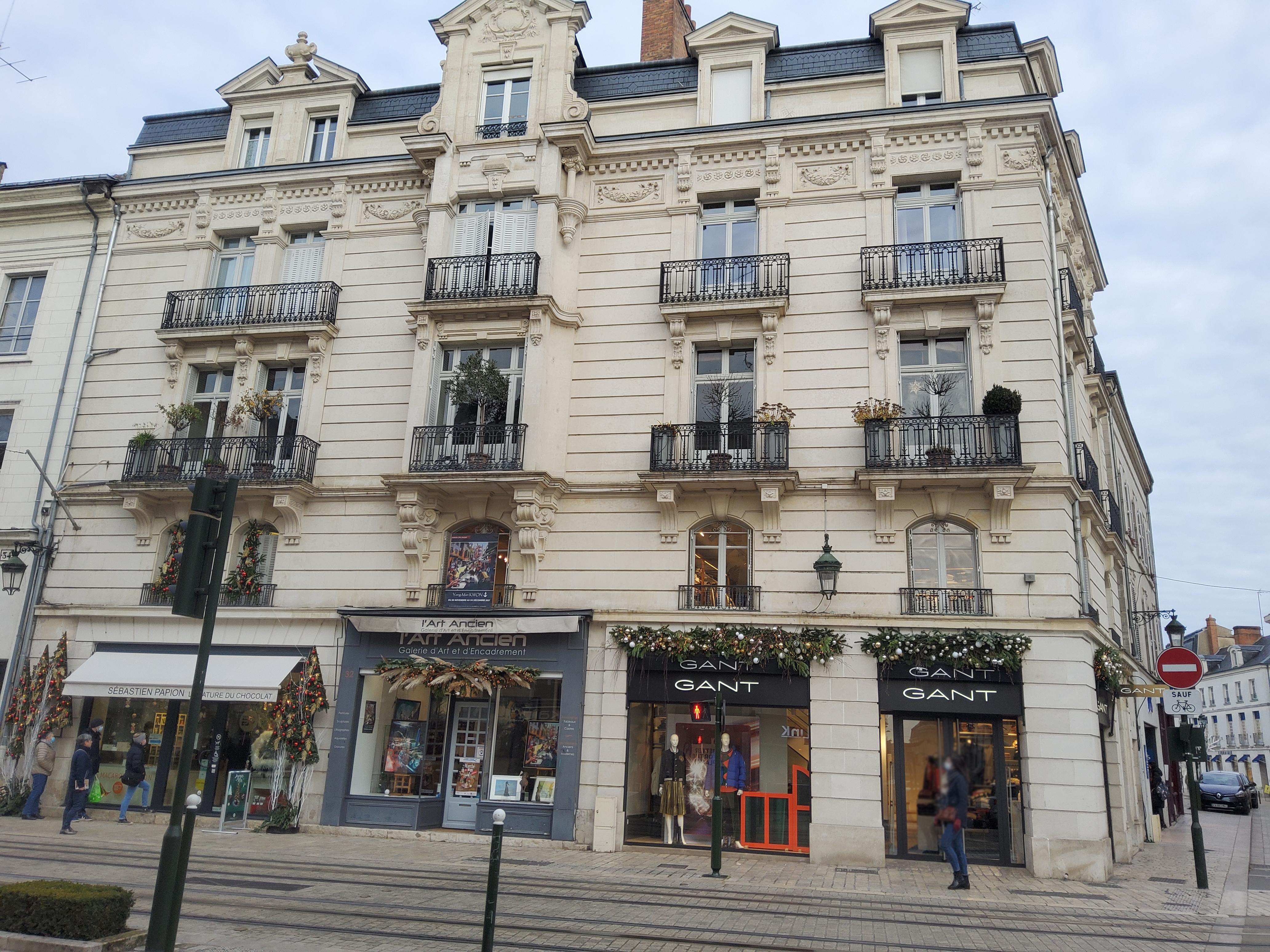 Rue Jeanne d'Arc à Orléans (45)