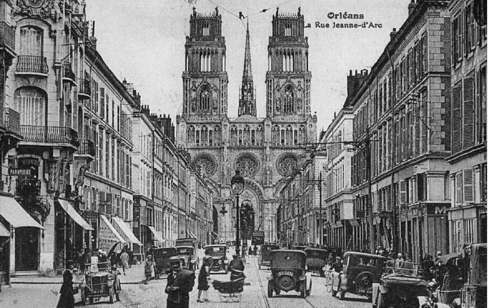 Rue Jeanne d'Arc à Orléans (53)