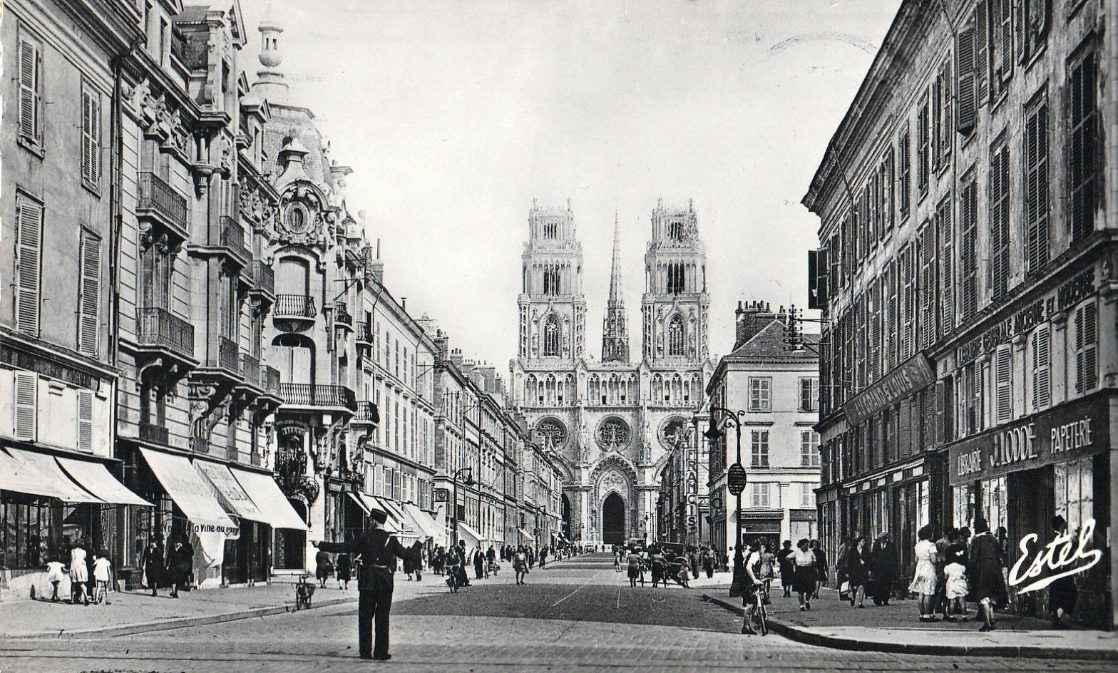Rue Jeanne d'Arc à Orléans (55)